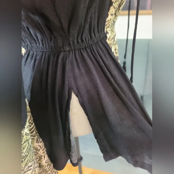 Free People Black Snake Print Boho Lace Up Front Elastic Waist Top - Picture 9 of 12